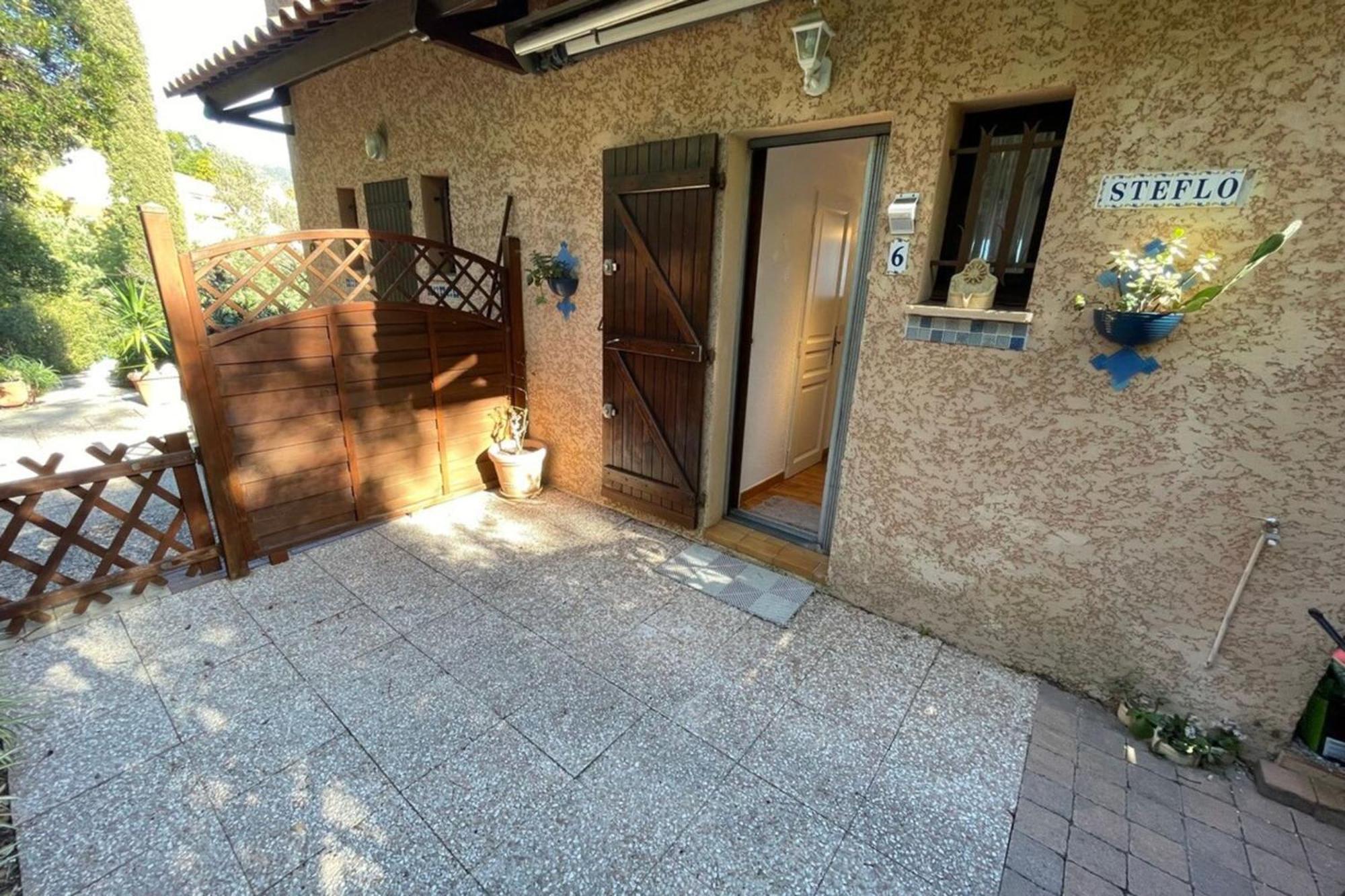 Duplex In Pramousquier - Sea View Appartement Le Lavandou Buitenkant foto