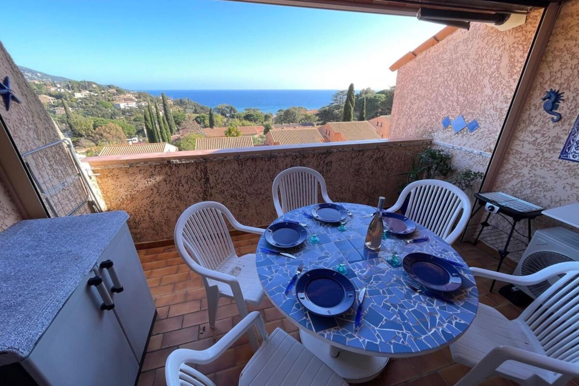 Duplex In Pramousquier - Sea View Appartement Le Lavandou Buitenkant foto